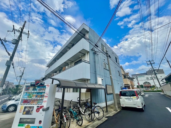 リエス浅香山の物件外観写真